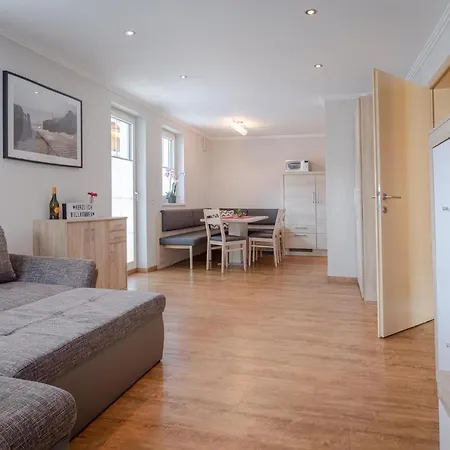 Katharina Apartment *